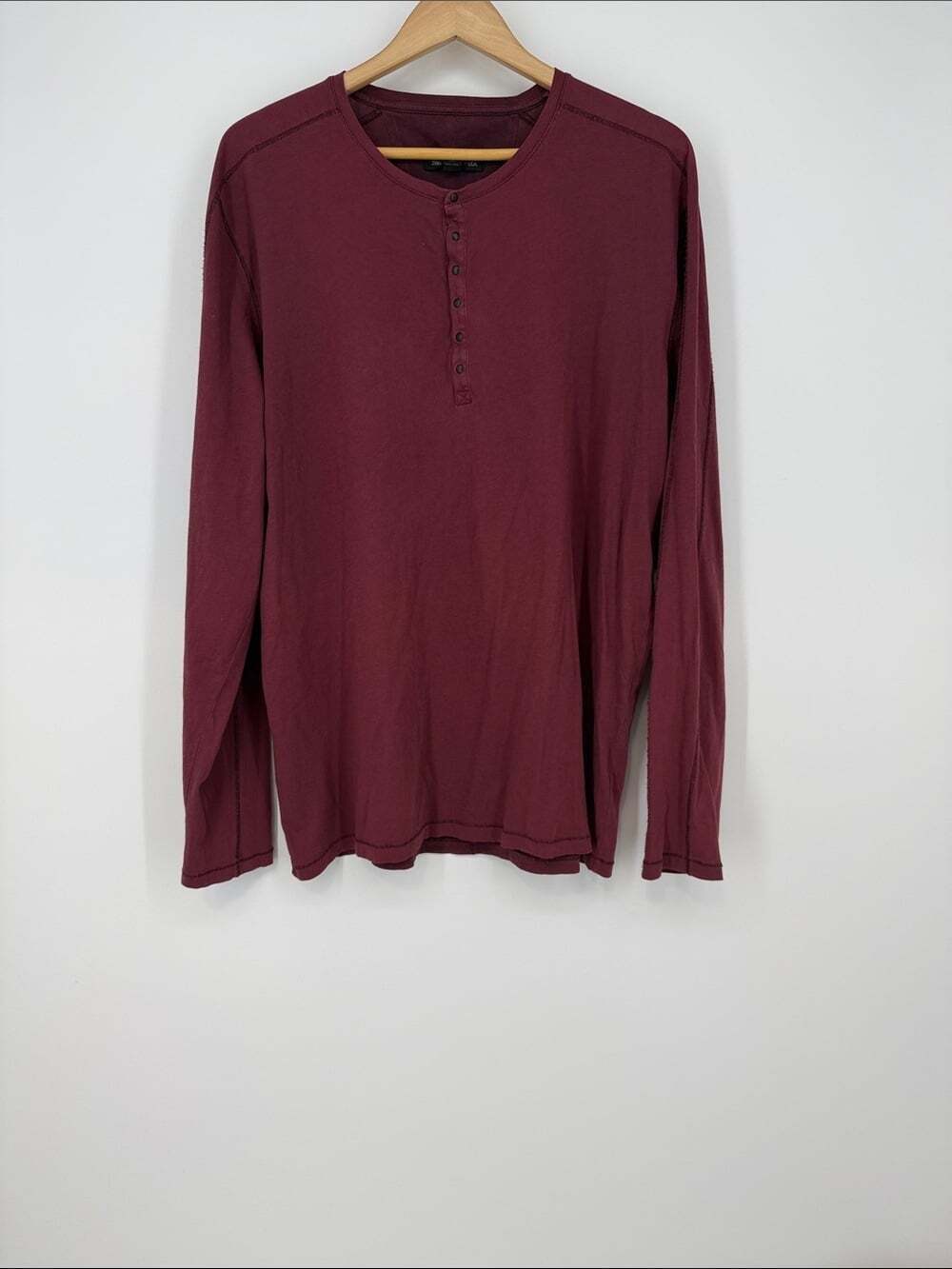 John Varvatos Men's Long Sleeve Henley - Wine Size XL